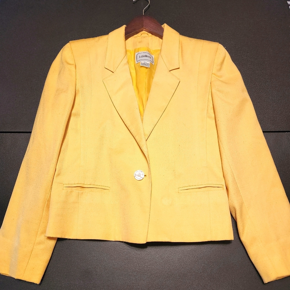 J Gallery women's yellow blazer. Size 8/10